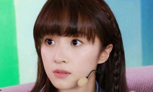 娱乐吃瓜经纪人小花,揭秘娱乐圈吃瓜达人背后的故事  第2张